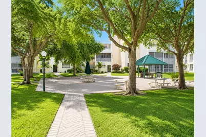 301 NE 14th Ave #507, Hallandale Beach, FL 33009 - Photo 9