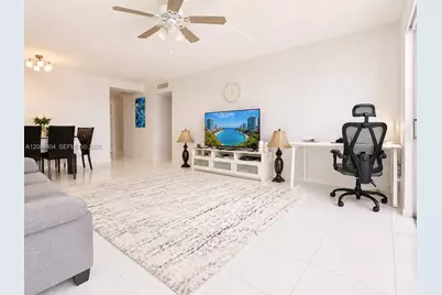 301 NE 14th Ave #507, Hallandale Beach, FL 33009 - Photo 13
