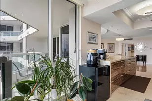 21205 Yacht Club Dr, Aventura, FL 33180 - Photo 11