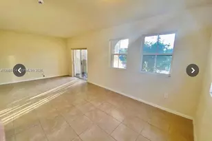 8650 NW 97th Ave, Doral, FL 33178 - Photo 5