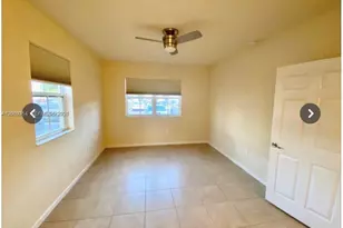 8650 NW 97th Ave, Doral, FL 33178 - Photo 13