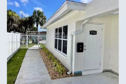 5711 NW 28th St #5711, Lauderhill, FL 33313 - Photo 1