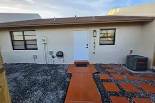 1427 Towhee St, Homestead, FL 33035 - Photo 1