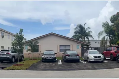 231 SW 8th Ct, Pompano Beach, FL 33060 - Photo 15