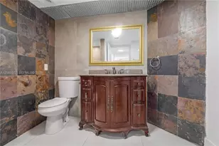 1717 N Bayshore Dr, Miami, FL 33132 - Photo 9