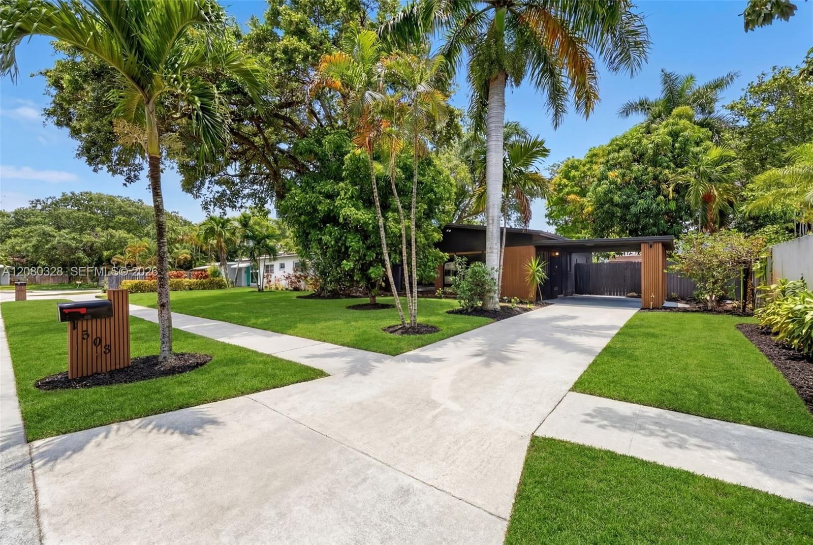 1508 SW 20th Ave - 1508 SW 20th Ave, Fort Lauderdale, FL 33312 Luxury Property | Jose Angel Pina