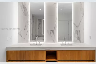 1400 Biscayne #3805, Miami, FL 33132 - Photo 9