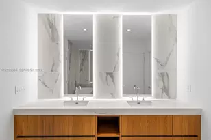 1400 Biscayne, Miami, FL 33132 - Photo 9