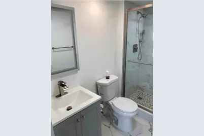 816 NW 11th St #902, Miami, FL 33136 - Photo 5
