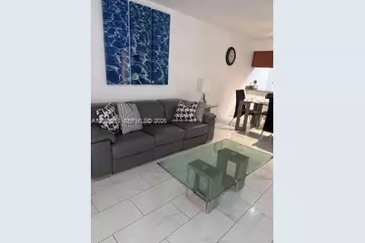 1200 Brickell Bay Dr #3304, Miami, FL 33131 - Photo 3