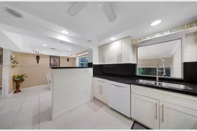 2326 Harding St, Hollywood, FL 33020 - Photo 29
