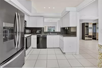 6063 Kings Gate Cir #0, Delray Beach, FL 33484 - Photo 9