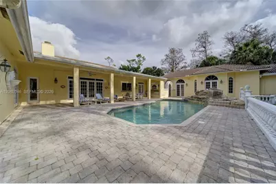 4750 W Leitner Dr, Coral Springs, FL 33067 - Photo 13
