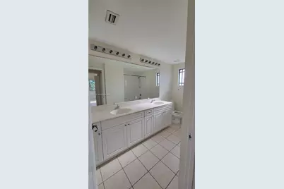 3018 Alcazar Pl #303, Palm Beach Gardens, FL 33410 - Photo 23