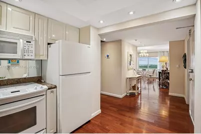 500 Bayview Dr #2122, Sunny Isles Beach, FL 33160 - Photo 7
