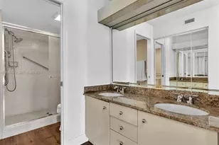 7518 Fairfax Dr, Tamarac, FL 33321 - Photo 27