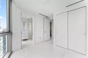 300 Biscayne Blvd Way, Miami, FL 33131 - Photo 23
