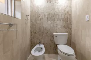 210 174th St, Sunny Isles Beach, FL 33160 - Photo 15