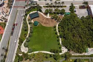 210 174th St, Sunny Isles Beach, FL 33160 - Photo 23