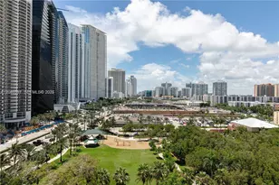 210 174th St, Sunny Isles Beach, FL 33160 - Photo 25
