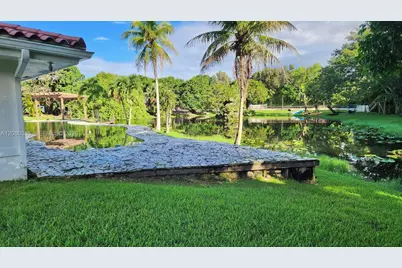 14101 Luray Rd, Southwest Ranches, FL 33330 - Photo 9