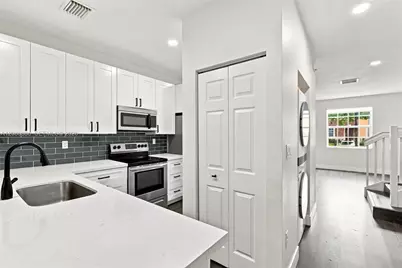 9145 SW 227th St #4, Cutler Bay, FL 33190 - Photo 3