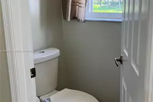 19409 NW 24th Pl, Pembroke Pines, FL 33029 - Photo 69