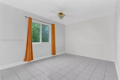 9441 SW 27th Dr, Miami, FL 33165 - Photo 11