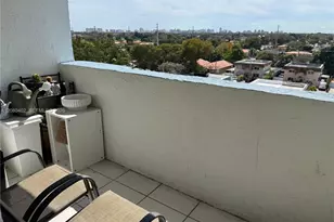 5050 NW 7th St, Miami, FL 33126 - Photo 9