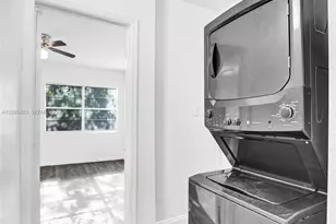 1516 NW 6th Ave, Fort Lauderdale, FL 33311 - Photo 9