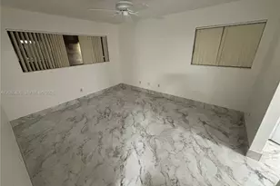 9733 Hammocks Blvd, Miami, FL 33196 - Photo 9