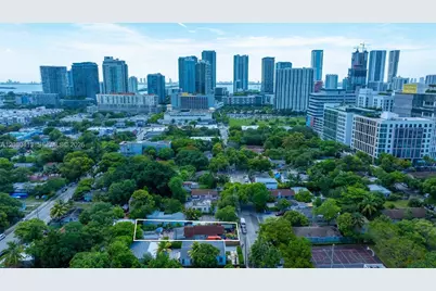 145 NW 31st St, Miami, FL 33127 - Photo 17