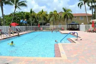 3790 San Simeon Cir, Weston, FL 33331 - Photo 13