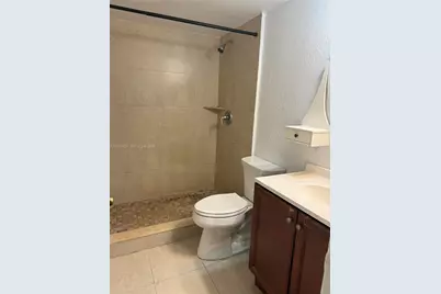838 Twin Lakes Dr #19-E, Coral Springs, FL 33071 - Photo 13