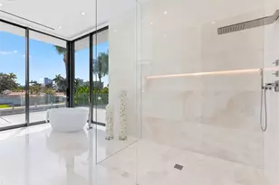 2560 Del Lago Dr, Fort Lauderdale, FL 33316 - Photo 33