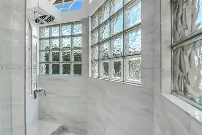 171 SW 101st Ave, Plantation, FL 33324 - Photo 11