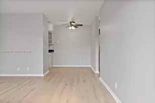 1610 Shirley Ct, Lantana, FL 33462 - Photo 3