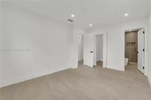 6235 SW 24th St, Miami, FL 33147 - Photo 25