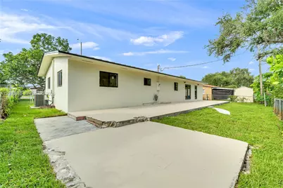 6235 SW 24th St, Miami, FL 33147 - Photo 33