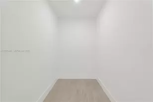 6235 SW 24th St, Miami, FL 33147 - Photo 31