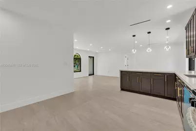 6235 SW 24th St, Miami, FL 33147 - Photo 15