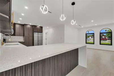6235 SW 24th St, Miami, FL 33147 - Photo 9