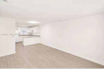 6141 W 22nd Ct #203, Hialeah, FL 33016 - Photo 7