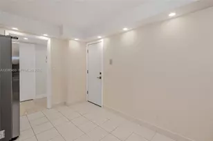 1904 S Ocean Dr, Hallandale Beach, FL 33009 - Photo 15