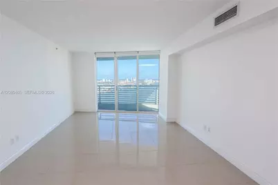 335 S Biscayne Blvd #3709, Miami, FL 33131 - Photo 9