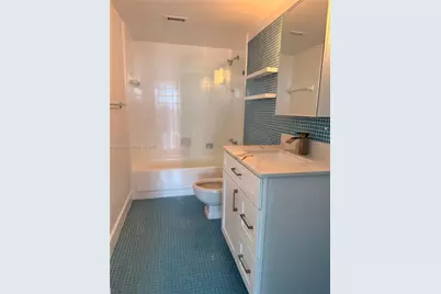 900 Bay Dr #722, Miami Beach, FL 33141 - Photo 27