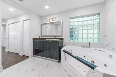 18096 SW 29th St, Miramar, FL 33029 - Photo 45