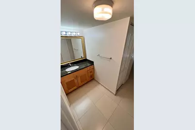 20500 W Country Club Dr #204, Aventura, FL 33180 - Photo 11