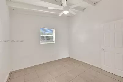 1843 Lauderdale Manor Dr, Fort Lauderdale, FL 33311 - Photo 29