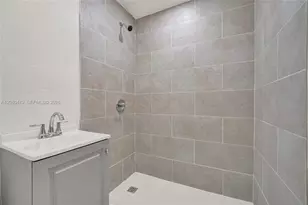 1843 Lauderdale Manor Dr, Fort Lauderdale, FL 33311 - Photo 31
